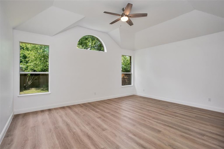 Photo 15 of 29 - 3409 Lombardy Dr, Wylie, TX 75098