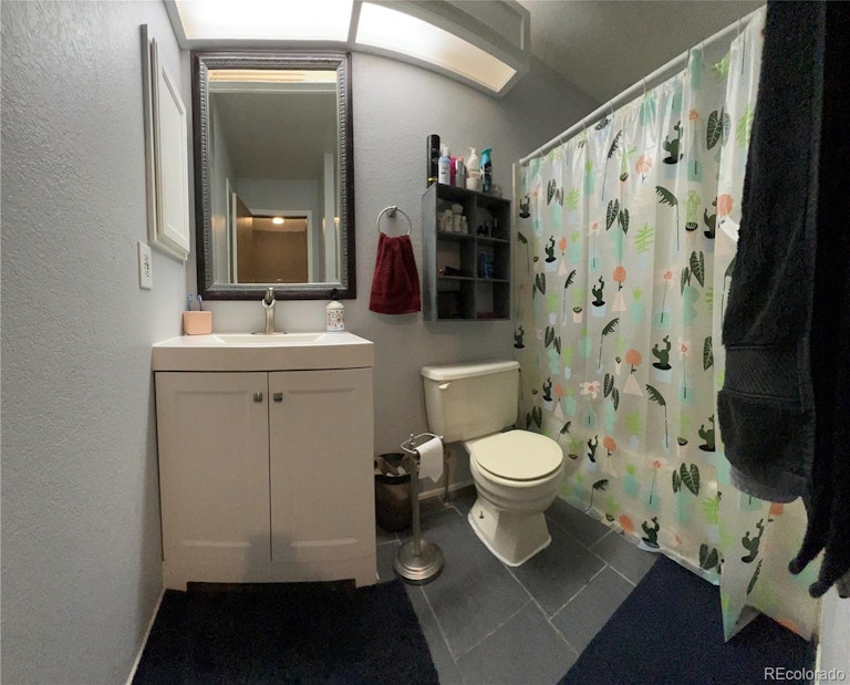 Photo 16 of 24 - 12085 E Tennessee Ave, Aurora, CO 80012