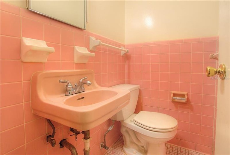 Photo 18 of 25 - 630 Candyce Ave, Lakeland, FL 33815