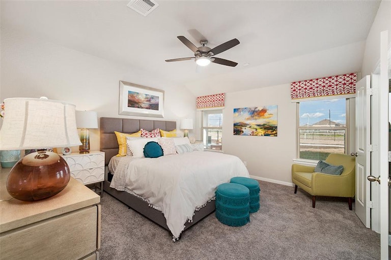 Photo 4 of 14 - 19322 Palfrey Prairie Trl, Tomball, TX 77377