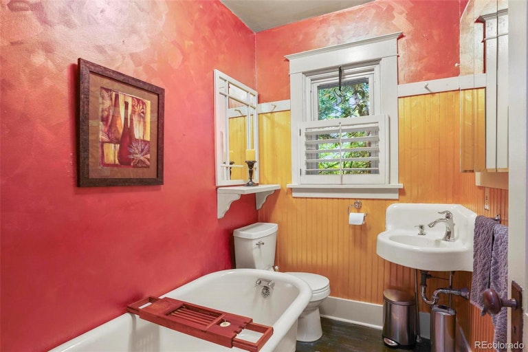Photo 26 of 36 - 5677 S Louthan St, Littleton, CO 80120