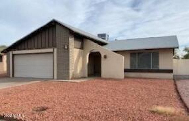 Photo 1 of 22 - 13421 N 24th Ave, Phoenix, AZ 85029