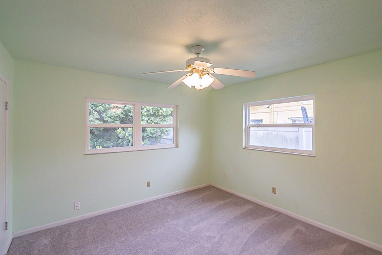 Photo 17 of 28 - 465 Andes Ave, Orlando, FL 32807