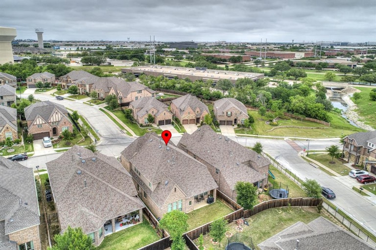 Photo 35 of 36 - 7346 Ridgepoint Dr, Irving, TX 75063