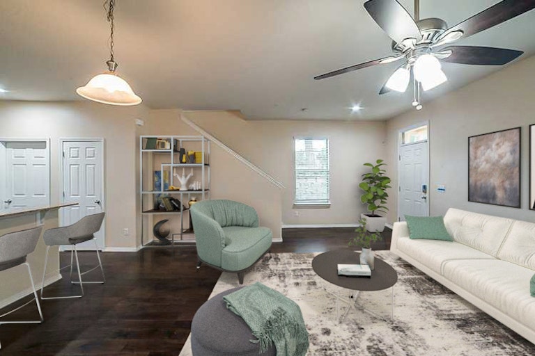 Photo 2 of 14 - 226 Silverglen Ln, Altamonte Springs, FL 32714