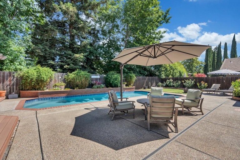 Photo 39 of 44 - 9245 Laguna Lake Way, Elk Grove, CA 95758