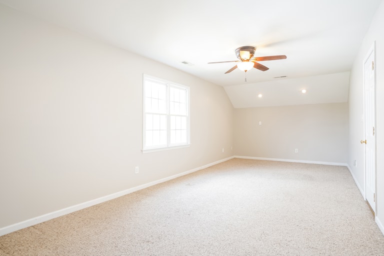 Photo 18 of 25 - 3308 Bellenden Pl, Raleigh, NC 27604