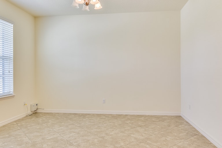 Photo 7 of 20 - 12130 Sawgrass Reserve Blvd, Orlando, FL 32824