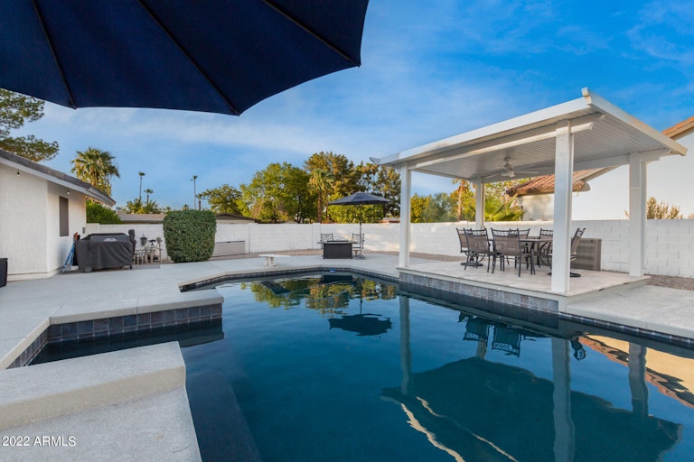 Photo 46 of 79 - 117 E Fairway Cir, Litchfield Park, AZ 85340