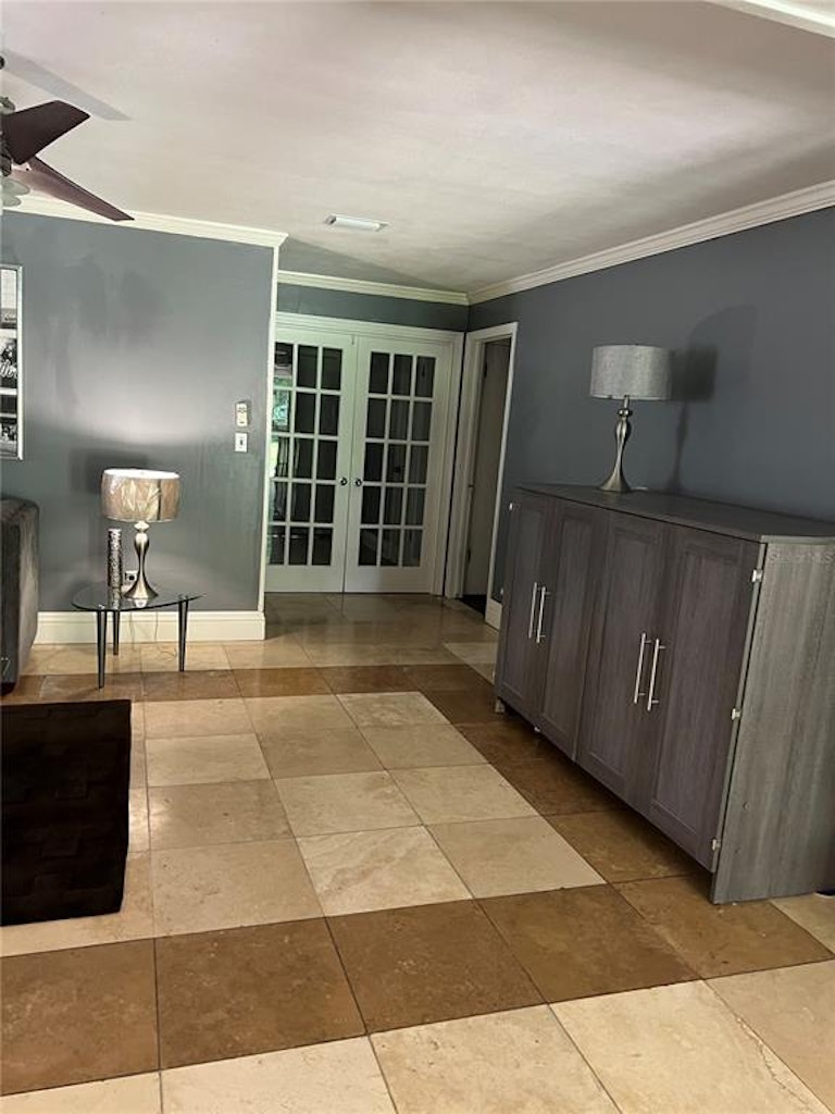 Photo 28 of 37 - 2638 Vine St, Orlando, FL 32806