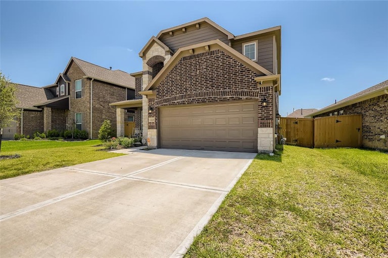 Photo 1 of 29 - 32639 Timber Point Dr, Brookshire, TX 77423