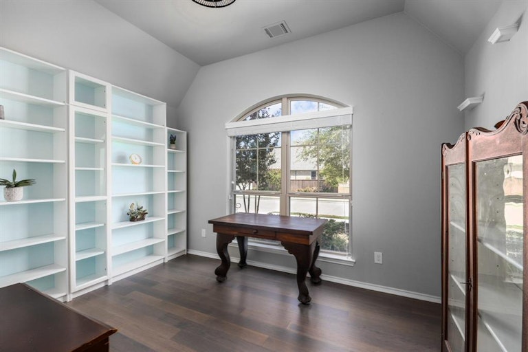 Photo 16 of 25 - 11903 Di Mari Dr, Richmond, TX 77406
