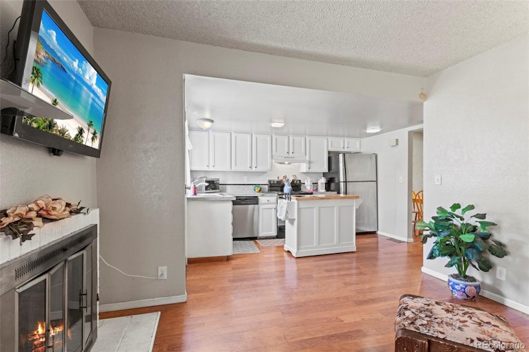 Photo 10 of 19 - 3685 S Kittredge St Unit C, Aurora, CO 80013