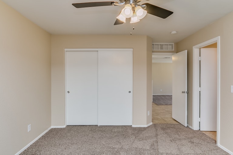 Photo 14 of 36 - 15112 N B Cir, El Mirage, AZ 85335