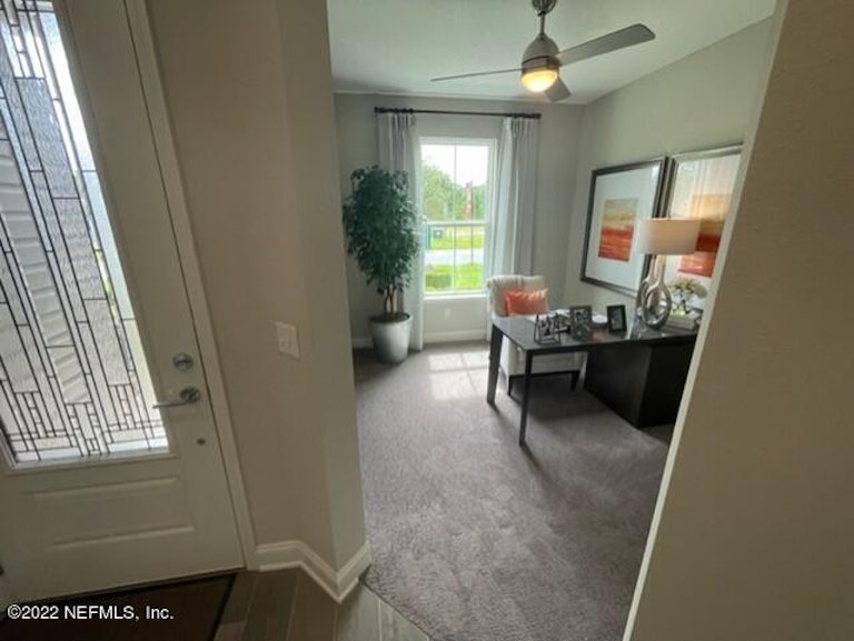 Photo 4 of 8 - 1124 Persimmon Dr, Middleburg, FL 32068