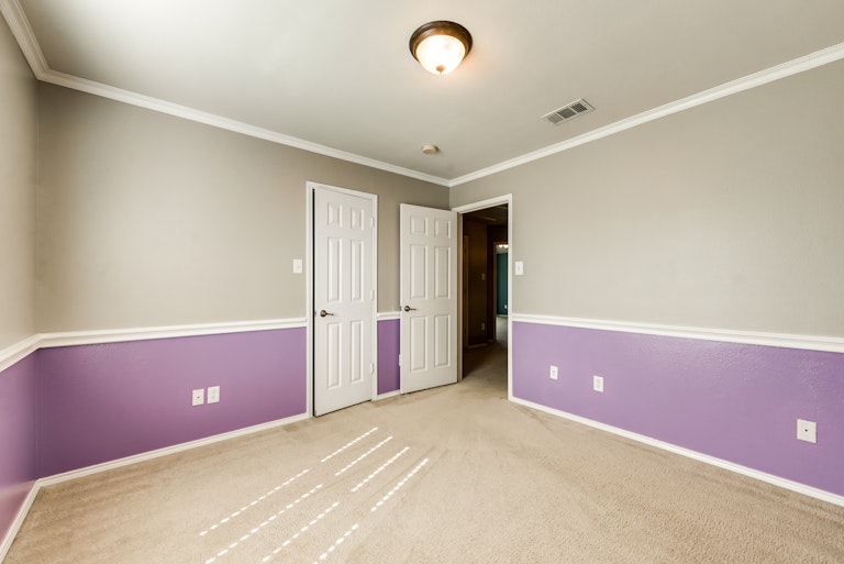 Photo 24 of 33 - 9909 Chadbourne Rd, Fort Worth, TX 76244