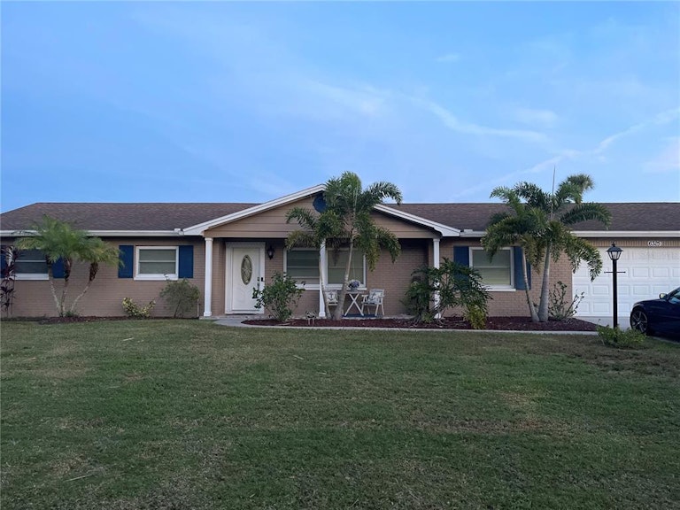 Photo 1 of 19 - 6325 Jamaica Cir E, Apollo Beach, FL 33572