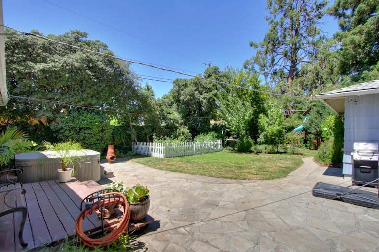 Photo 54 of 87 - 4501 Moddison Ave, Sacramento, CA 95819