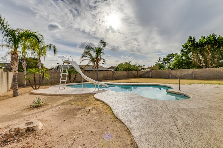 Photo 28 of 31 - 3721 W Phelps Rd, Phoenix, AZ 85053