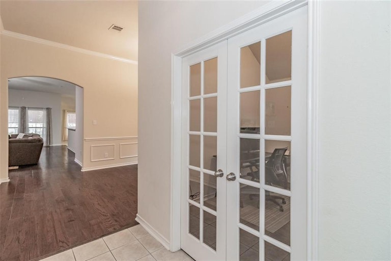 Photo 4 of 32 - 7816 Riverwalk Trl, McKinney, TX 75070