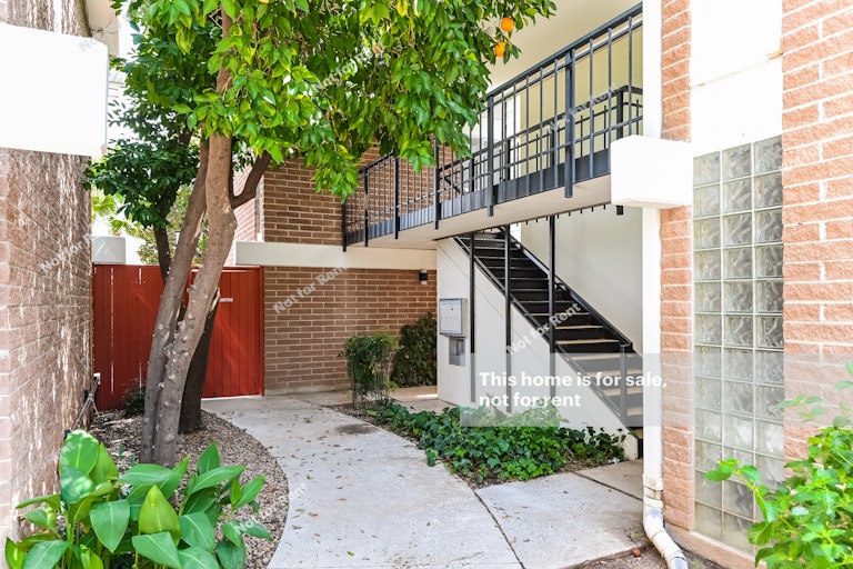 Photo 7 of 27 - 3940 E Timrod St #219, Tucson, AZ 85711