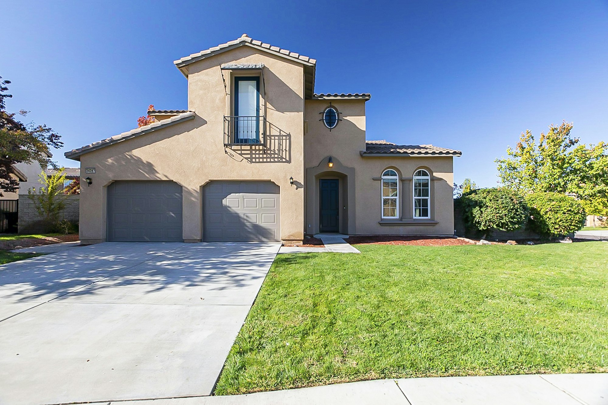 Photo 1 of 45 - 34267 Coventry Ln, Winchester, CA 92596