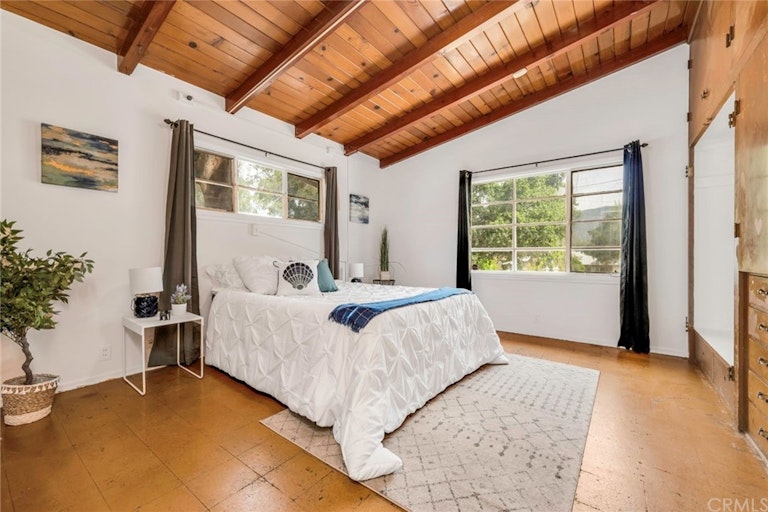 Photo 18 of 47 - 7814 McGroarty St, Sunland, CA 91040