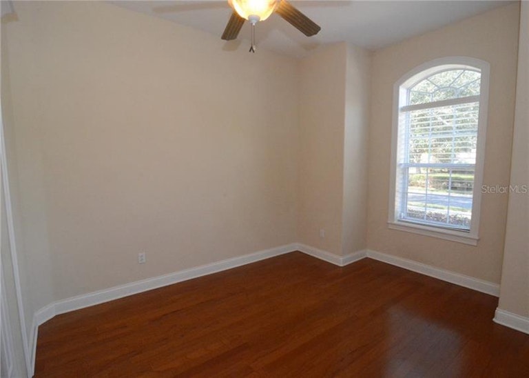 Photo 19 of 25 - 4505 Old Carriage Trl, Oviedo, FL 32765