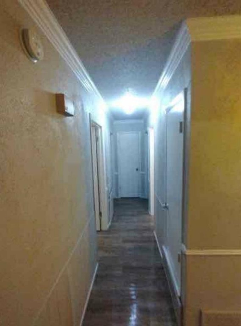 Photo 25 of 30 - 922 SE 5th St, Grand Prairie, TX 75051