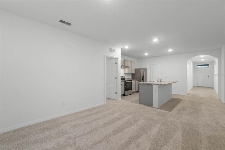 Photo 23 of 40 - 729 Squires Grove Dr, Winter Haven, FL 33880
