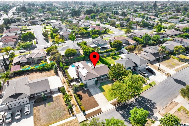 Photo 21 of 23 - 13401 Wheeler Pl, Santa Ana, CA 92705