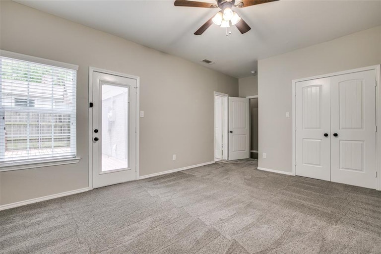 Photo 14 of 27 - 1408 S Clinton Ave, Dallas, TX 75224
