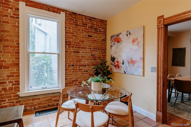 Photo 15 of 39 - 34 S Logan St, Denver, CO 80209