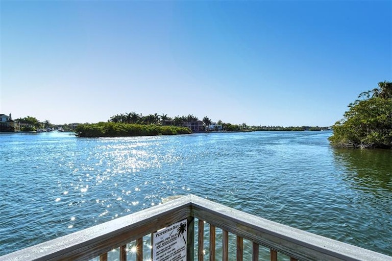 Photo 57 of 57 - 1200 E Peppertree Ln #606, Sarasota, FL 34242