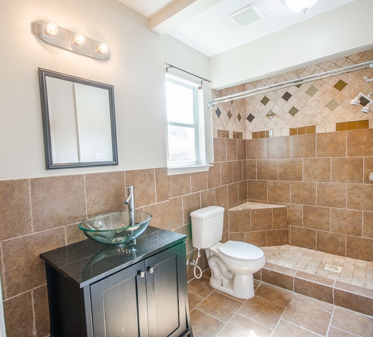 Photo 10 of 24 - 4205 Brambleton Pl, Forest Hill, TX 76119