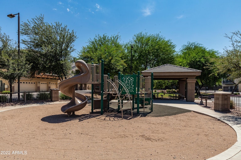 Photo 24 of 24 - 2727 N Price Rd #81, Chandler, AZ 85224