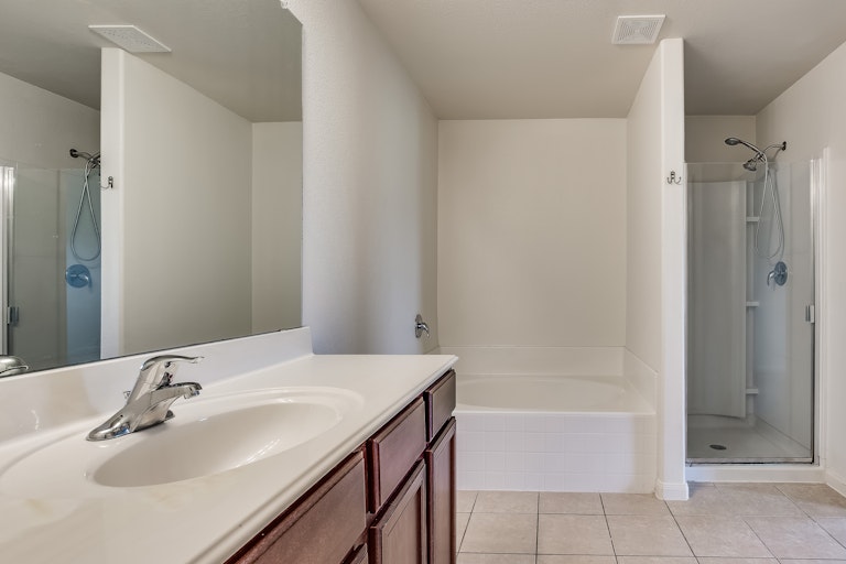 Photo 18 of 30 - 2513 Ranchview Dr, Anna, TX 75409