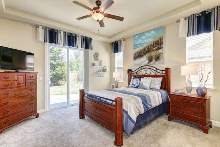 Photo 19 of 37 - 3469 Listan Way, Rancho Cordova, CA 95670