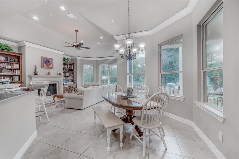 Photo 8 of 31 - 2026 Pecan St, Katy, TX 77494