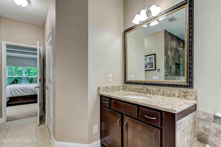 Photo 41 of 110 - 4144 Carriage Crossing Ln, Orange Park, FL 32065