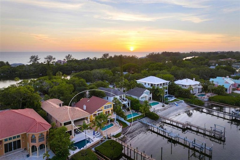 Photo 3 of 68 - 8223 Midnight Pass Rd, Sarasota, FL 34242