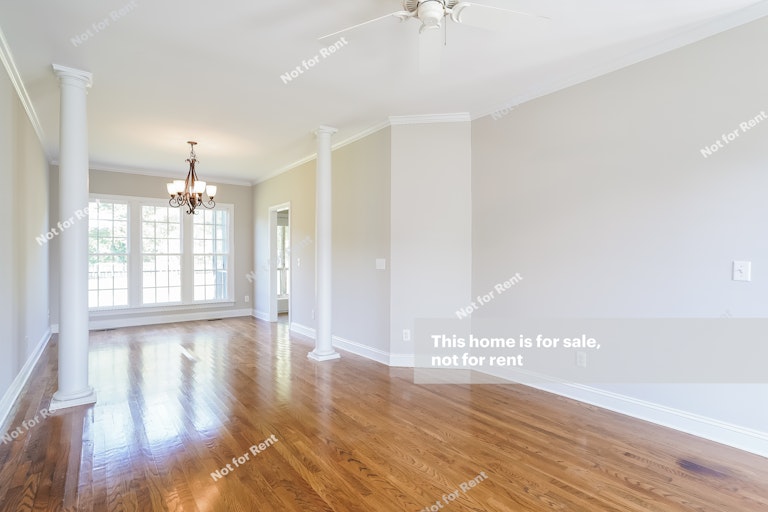 Photo 12 of 25 - 7845 Melcombe Way, Wake Forest, NC 27587