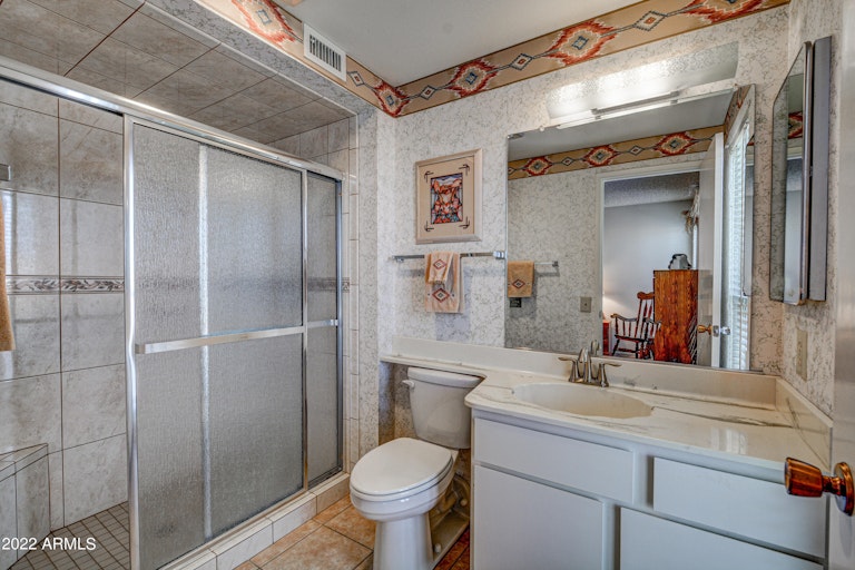 Photo 13 of 32 - 14444 N Lakeforest Dr, Sun City, AZ 85351