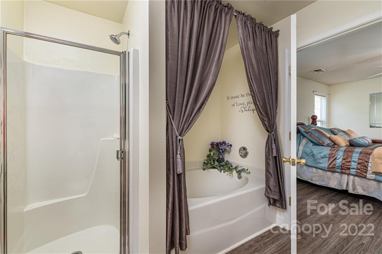 Photo 14 of 26 - 2719 Amber Crest Dr, Gastonia, NC 28052