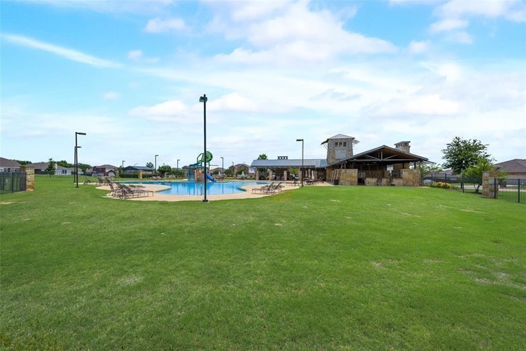 Photo 29 of 31 - 1924 Kachina Lodge Rd, Fort Worth, TX 76131