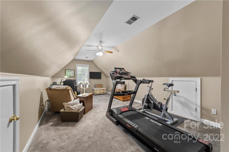 Photo 31 of 39 - 12700 Willow Grove Way, Huntersville, NC 28078