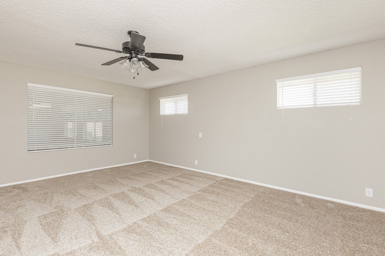 Photo 17 of 25 - 5814 W Frier Dr, Glendale, AZ 85301