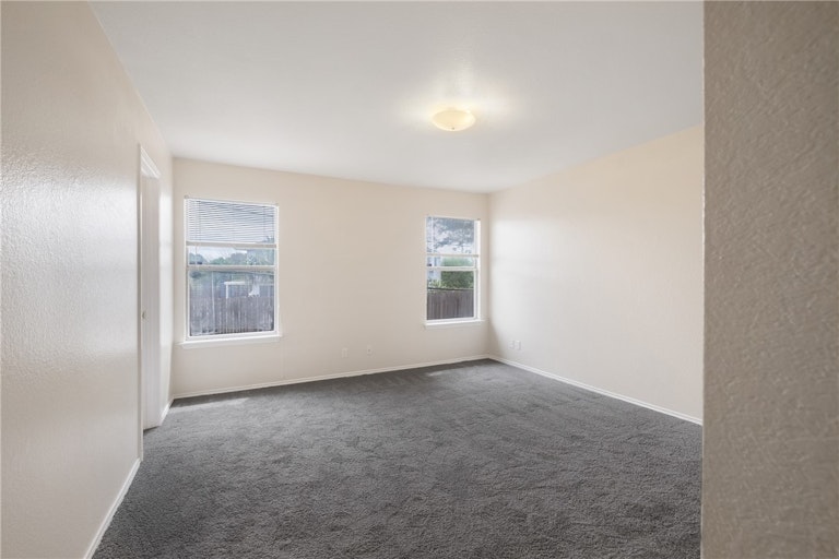Photo 18 of 27 - 3945 Eagles Nest St, Round Rock, TX 78665