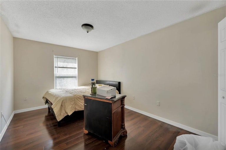 Photo 29 of 34 - 1975 Alambra Cir, Apopka, FL 32703