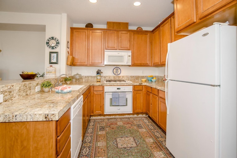 Photo 17 of 46 - 2694 Briscoe Pl, Woodland, CA 95776